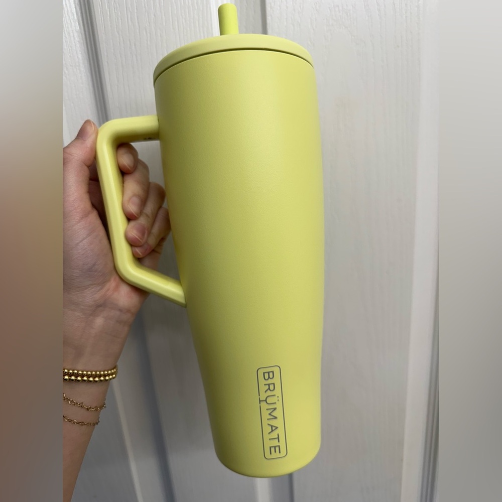 Brumate 40oz tumbler